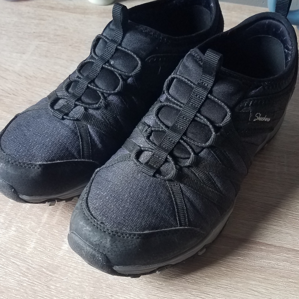 Slip On Sketchers Sneakers